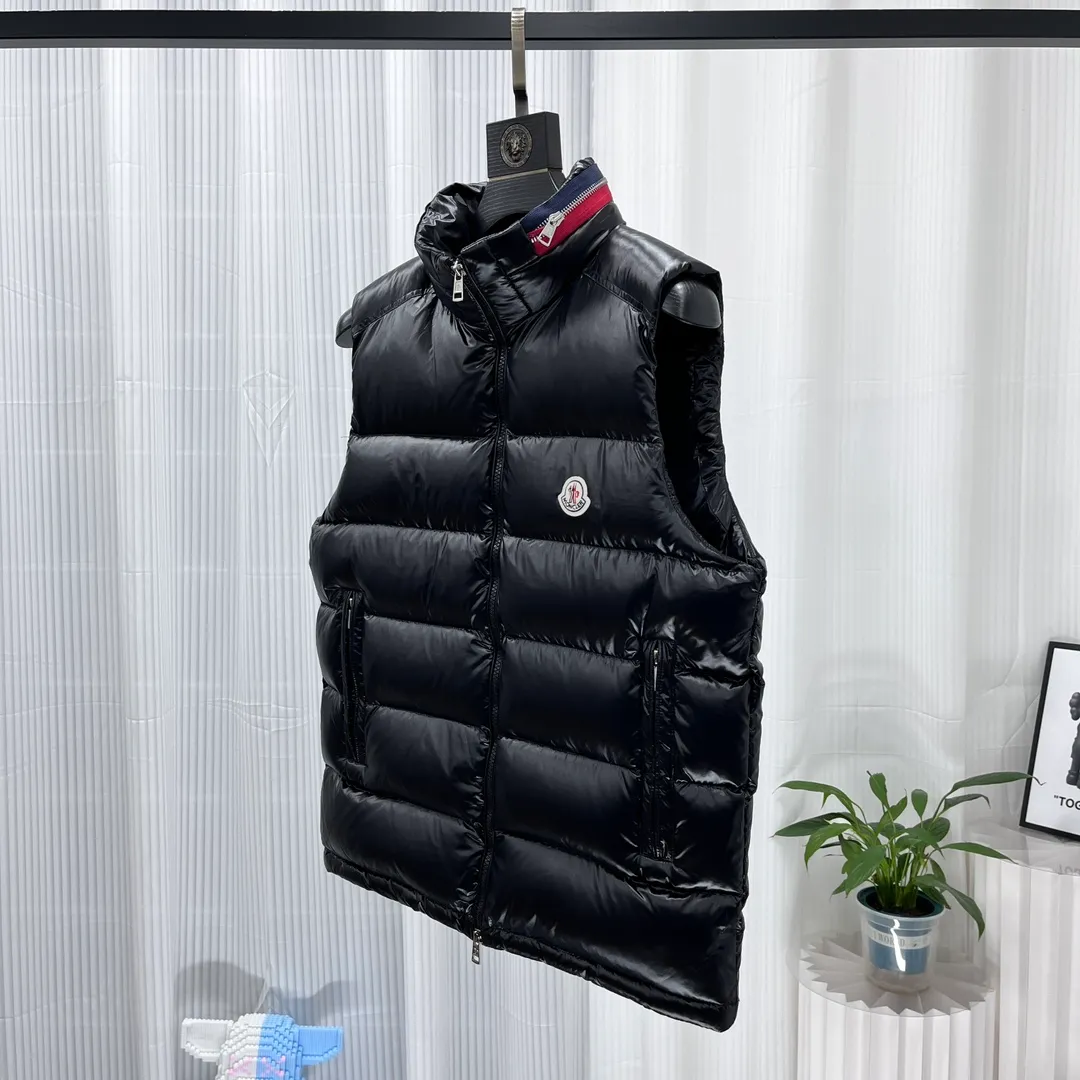 𝗠𝗼𝗻𝗰𝗲𝗿/ Moncler/ New Arrival Ouse/ Same Style/ Size: 1 ，2 ，3 ，4 ，5 ：Black ： Tib 𝗠𝗼𝗻𝗰𝗲𝗿 8 ， ， 。 ， ， 。 ： 1、 Nfc 2、 95% ， ， Series 3、 : 100% ; : 100% ， ， 。 4、 Factory ， ， 5、 Factory ， Quality ， 、QA Qc 。 ， ， ！ ， ： 。 ， ：Original ZP ！ F ZP！